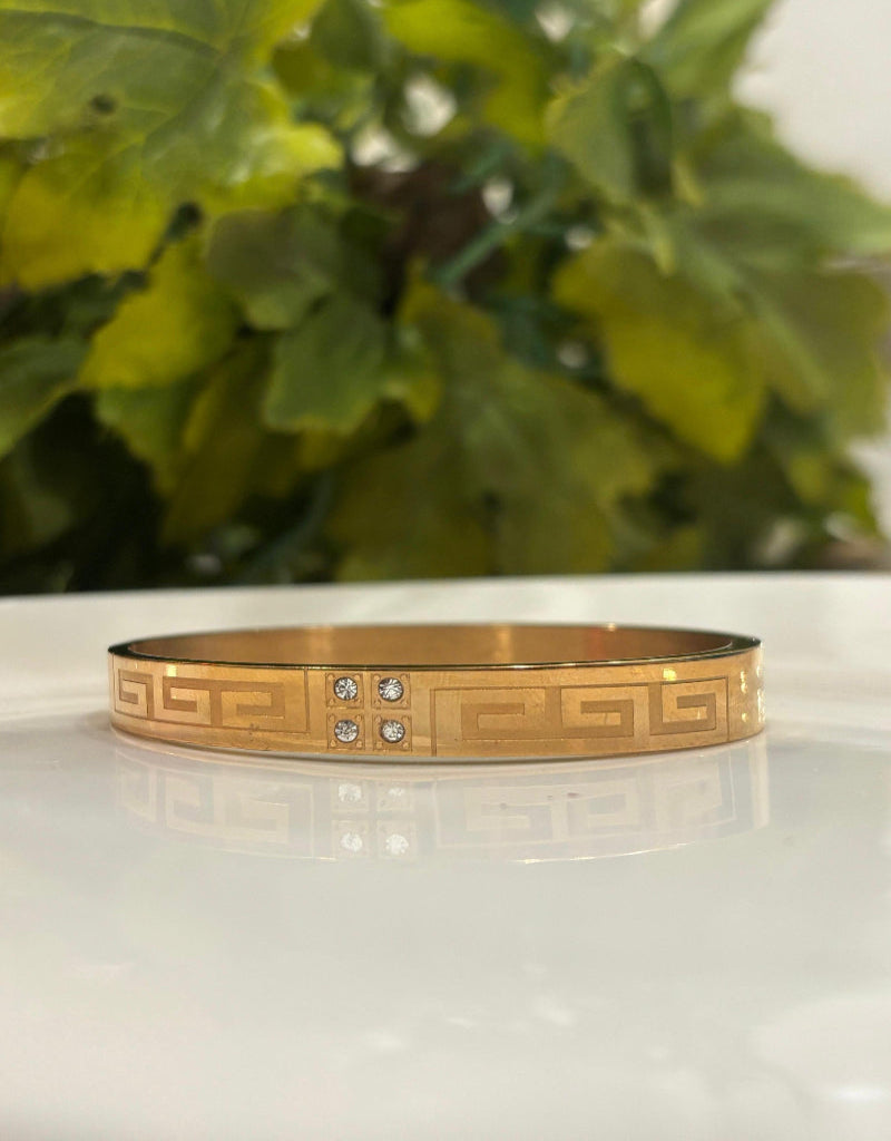 Imperial Crest Men’s Gold Bracelet