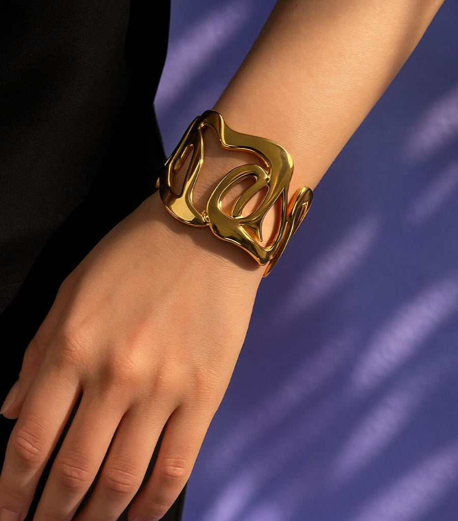 Golden Mirage Wave Bracelet